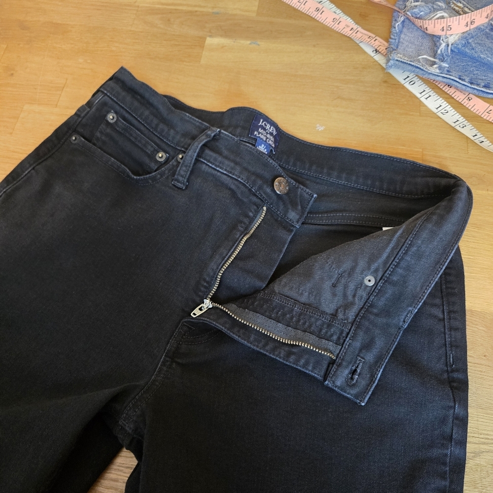 J. Crew Mid Rise Flare Crop Black Jean In All Day Stretch 31 - Picture 10 of 13